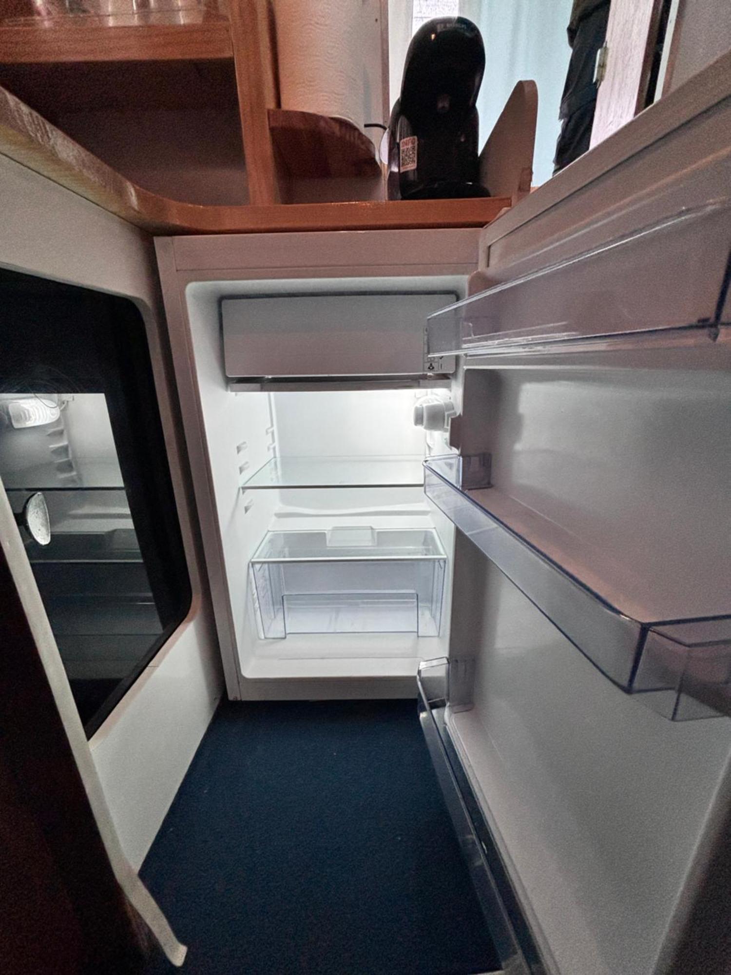 Wonderful Boat For Families And Friends 호텔 산트 아드리아 데 베소스 외부 사진